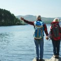 Ako vam iznos penzije ne prelazi 80.000! Doneta uredba za besplatne vaučere, najstariji mogu na odmor, prijave na šalterima…