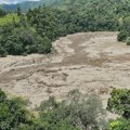 Bujične poplave u Nepalu: Odneta sela, oštećeni putevi, mostovi...