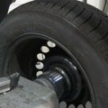 Od 1. novembra zimske gume obavezne kada na putu ima snega, leda ili poledice.