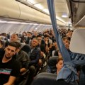 Srbi se vraćaju iz Tel aviva: Prvi snimak iz aviona "Er Srbije" koji je krenuo sa 132 putnika za Beograd (video)