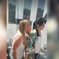 Poslanica Mikija Aleksića donela nož ispred Skupštine: Došlo do koškanja, reagovala policija (foto, video)