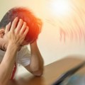 Skoro svi imamo ovu lošu naviku zbog koje se masovno budimo neispavani, umorni i nervozni! Stručnjak iz Instituta "Vinča"…