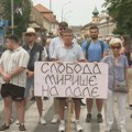 "Akcija" policije - usred 16 minuta tišine: Pitamo MUP koliko je građana legitimisano prilikom odavanja pošte