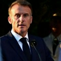 Makron: Neću podneti ostavku