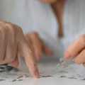 Naučnici postigli neverovatan preokret u lečenju Alchajmerove bolesti kod miševa: Da li će to biti moguće kod ljudi?
