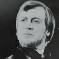Umro Dušan Simić