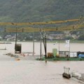 Poplave u Japanu odnele osam života: Izdat najviši nivo upozorenja na obilne padavine, preti opasnost od klizišta (video)