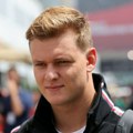 Mik Šumaher: Zaslužujem mesto u Formuli 1, znam da se nosim sa pritiskom
