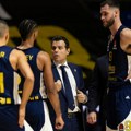 NBA košarka u Istanbulu: Fenerbahče ubedljiv na svom terenu - Ivanovićev tim primio 111 poena i 19 trojki!