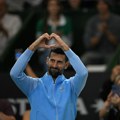 VIDEO Pogledajte dirljivu scenu za pamćenje, Novak i Del Potro zagrljeni u suzama na mreži