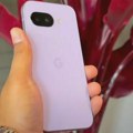 Google Pixel 9a još uvek nije zvanično izašao, a na You Tube-u već osvanuli unboxing klipovi, debeli okviri izazivaju…