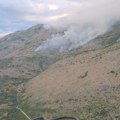 Kiša ugasila požar, udar groma razbuktao novi! Dramatične scene na Leotaru, snimak pokazuje kako se vatra širi ogromnom…