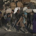 Izrael uvodi taktičke pauze u Pojasu Gaze radi humanitarne pomoći; Izraelska vojska presrela brod sa aktivistima