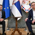 Vučić sa Bekeratom: Evropske integracije i članstvo u EU ostaju strateški cilj Srbije