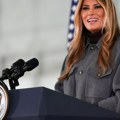 Меланија Трамп на "удару" новог закона о држављанству: Шта би то значило за супругу и сина председника САД?