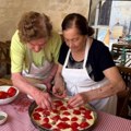 Kakav hit! Ove italijanske bake imaju skoro 90, a svakodnevno i dalje oduševljavaju milione na Instagramu