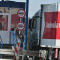 Most kao obećanje, granica kao problem: Meštani sela Neštin i Vizić blokiraju put čekajući rešenje za nesmetan prolazak do…