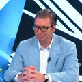 Vučić: Pokloniću sat prvom srpskom detetu koje bude rođeno na KiM u 2024.