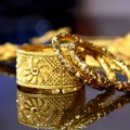 Dvojac uhapšen u Rumi zbog krađe zlatnog nakita i novca iz kuće