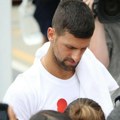"Nadam se da se neće pogoršati" Novak sve zabrinuo: "Tražio sam pomoć, pre, tokom i posle meča" Hoće li Đoković moći…