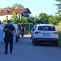 "Blic" na mestu zločina u Knjaževcu: Opsadno stanje u ulici u kojoj je Aleksa (22) ubio oca, babu i dedu (foto, video)