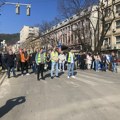 Studenti u Prokuplju na 15 minuta blokirali centar grada, od večeras protesti i u Žitorađi