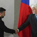 Zelenski u Pragu pozvao na jače sankcije Rusiji