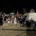 (BLOG) Počeo doček izbornih rezultata na Đačkom trgu (VIDEO)