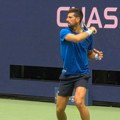 Novak ranije na terenu: Đoković kasno saznao bitnu vest, oduševljene visoke zvanice posmatrale pripremu