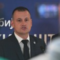 Glavni tužilac VJT Beograd Nenad Stefanović podneo zahtev Povereniku zbog neprimerenog uticaja Stamenković i Dolovac