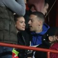 Бака Прасе стигао на дерби Војводина - Партизан: Сви погледи били упућени ка његовој атрактивној девојци