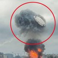 (Video) "Leteći tanjir" iznad Moskve: U toku masovna evakuacija, PVO kao da ne postoji, prizori su dramatični!
