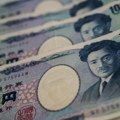 BOJ kupuje manje obveznica, Japan spas vidi u kratkoročnom dugu