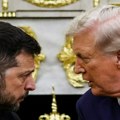Odelo i gola laskanja: kako se Zelenski ponizio pred Trampom
