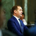Ako "luda Evropa" ovo pokuša, izbiće rat! Pretnja iz Kremlja nikad ozbiljnija, hitno se oglasio Medvedev: Objaviće casus…
