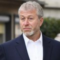 Britanska vlada traži novac Romanu Abramoviču od prodaje Čelsija