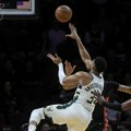 Dva NBA tima zainteresovana za usluge Janisa Adetokumba