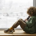Nedostatak majčine ljubavi ostavlja dubok trag: Ovo su znaci koji se mogu javiti i u odraslom dobu