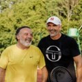 U stilu Novaka Djokovića: Tony Cetinski pobedio Gorana Ivaniševića na teniskom terenu! (FOTO)