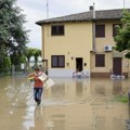 Tone blata se uvukle u kuće i druge objekte: Vatrogasci imaju pune ruke posla, u ovim regijama je najgore (video)