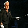 Robi Vilijams objavio pesmu sa gitaristom Black Sabbatha Tomijem Ajomijem: Poslušajte "Rocket"