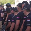 CRTA: Tenzije ispred biračkog mesta u Kosjeriću, incidenti između dve grupe okupljenih