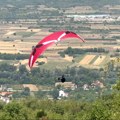 Iz Niša ka svetskom vrhu: Počelo državno prvenstvo u paraglajdingu!