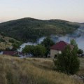 Vatra guta sve pred sobom, kuće u opasnosti! Veliki požar na otvorenom izbio kod Bijelog Polja - vatrogasci danonoćno na…