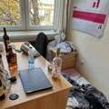 Na novosadskom DIF-u zatečen haos: studijske učionice pretvorene u spavaonice, nered i alkohol na sve strane (foto)