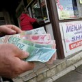 Devizni kurs: Evro u ponedeljak 117,33 dinara