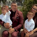 (Foto) pomirli se Kristijan Golubović i Kristina Spalević: Krstili sinove Konstantina i Kirila na Ostrogu, zajedno u Crnoj…