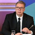 CRTA: U 11 dana avgusta, Vučić 49 puta uživo na televiziji