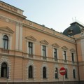 Zgrada Okružnog suda: arhitektonski ukras centra Kragujevca
