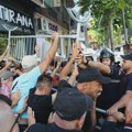 Neredi u Albaniji: Studenti napali državne zgrade, na udaru i Edi Rama
